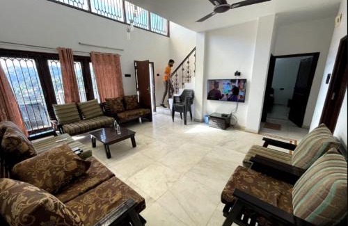 Mount Abu Villa | Dharmatma Bungalows Golden Hill
