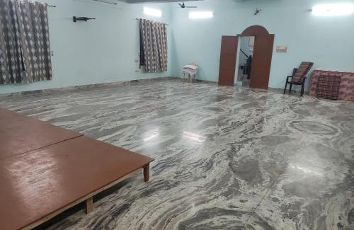 Kanyakumari Hotel | Dhasaiyan Tourist Home