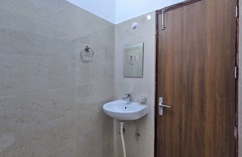 Sidhpur Bed & Breakfast | Dhauladhar Inn