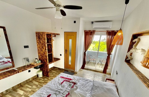 Dhiffushi House | Dhiffushi Inn