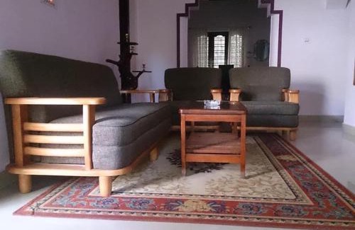 Stuart Hill House | Dhruva Homestay