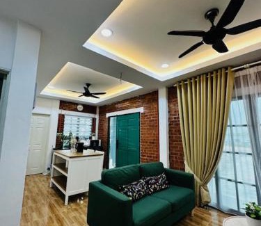 Sitiawan House | Dhuha Guest House