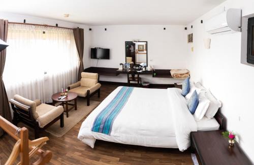 Ravi Opi Resort | Dhulikhel Mountain Resort