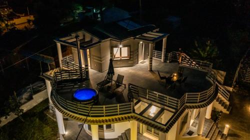 Liapades Apartment | Di La Suite