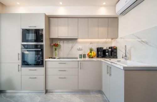 Lambi Apartment | Diamante Del Mar Phaedra