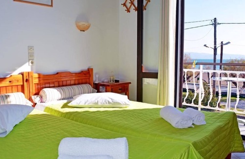 Skala Kallonis Apartment | Diamanti Studios