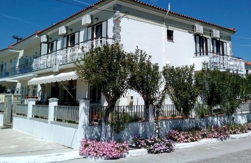 Skala Kallonis Apartment | Diamanti Studios