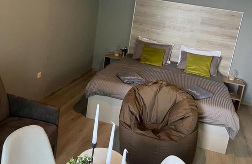 Sofia Apartment | Diamond 1005