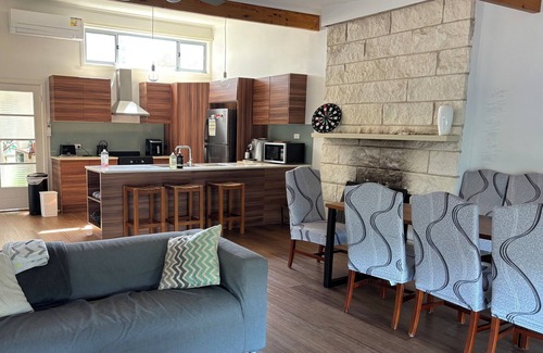 Sorrento House | Diamond Bay Sorrento Escape - 300m from Diamond Bay back beach. Panoramic views.