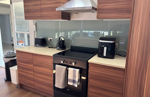 Sorrento House | Diamond Bay Sorrento Escape - 300m from Diamond Bay back beach. Panoramic views.