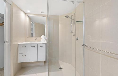 Mermaid Beach Apartment | Diamond Beach 39