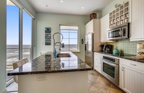 Galveston Condo | Diamond Beach 608-Blue Lagoon | Water Views!