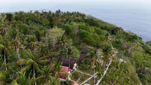 Penida Island House | Diamond Beach Bungalow