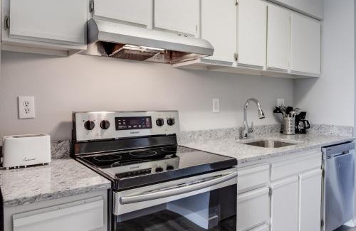 Midtown Ocean City Apartment | Diamond Head 401