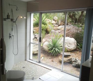 Camps Bay House | Diamond House Guesthouse