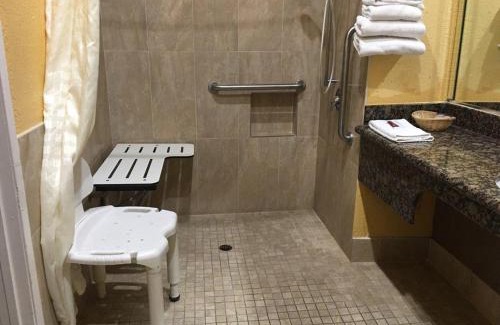 Inglewood Hotel | Diamond Inn