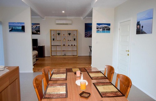 Budgewoi House | Diamond Lake House