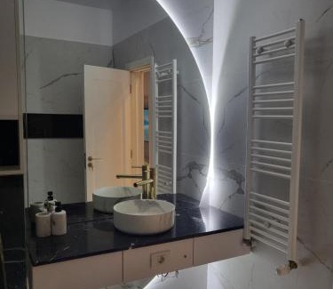 Mamaia-Sat Apartment | Diamond Studio