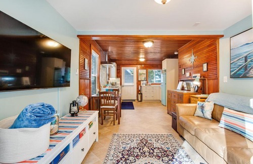 Camano Island House | Diamond Sunset Hideaway