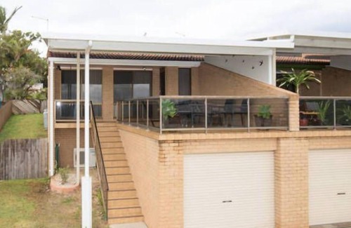 South Evans Head House | Diamond Villas friendly beachside retreat :)