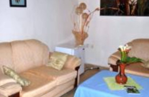 Gisenyi Hotel | Dian Fossey Nyiramacibir Hotel