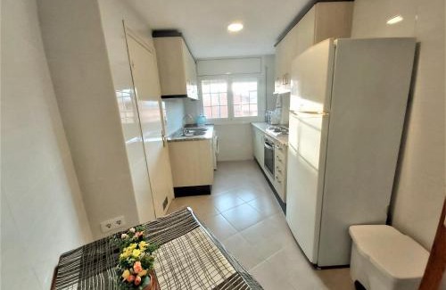 Pineda de Mar Apartment | DIANA Apartamento con terraza muy cerca del mar