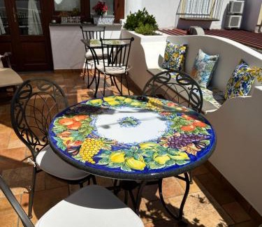 Lipari Historic Centre Bed & Breakfast | Diana Brown B&B Affittacamere