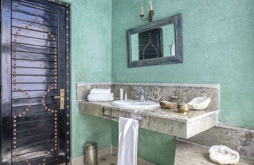 Touama Hotel | Diar Illi
