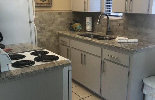 St. Pete Beach Condo | DID NOT FLOOD, ground floor! St. Pete Beach Condo. Gulf view, great location!
