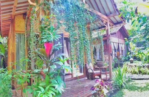 Banyuwangi Resort | Didu's Homestay Bed & Breakfast
