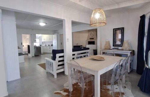 Pearly Beach House | Die Boomhuis. Pearly Beach