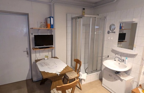 Monschau Bed & Breakfast | Die Nähkiste - 5-bed vacation apartment, shower/WC, 3 bedrooms