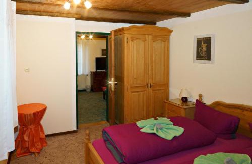Finsterbergen Bed & Breakfast | Die Radler-Scheune Finsterbergen