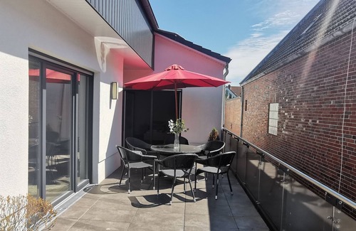 Esens Apartment | Die Terrassenwohnung " City " Mitten in Esens Verfügt Über 150qm Wohnfläche