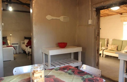 Eendekuil Apartment | Die Uilhuisie, self catering accomodation