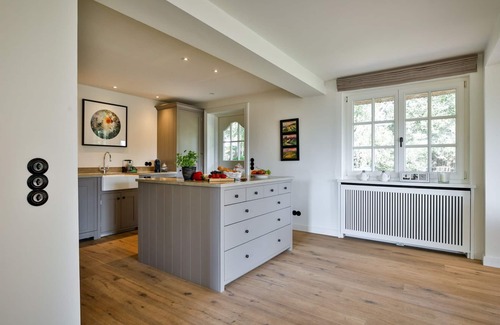 Keitum House | Diese Doppelhaushälfte ist ca. 130 m² Groß und Bietet Zwei Personen Platz