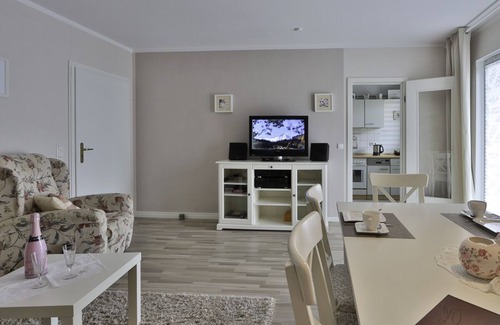 Nienhagen Apartment | Diese Zauberhafte Wohnung Liegt Direkt am Seepferdchenpark mit Seinen Zahlreichen Freizeitangeboten und in Unmittelbarer Strandnähe