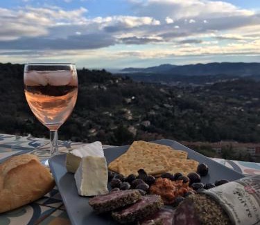 Chateauneuf-Grasse Apartment | Dieu L'Amour - Galimard