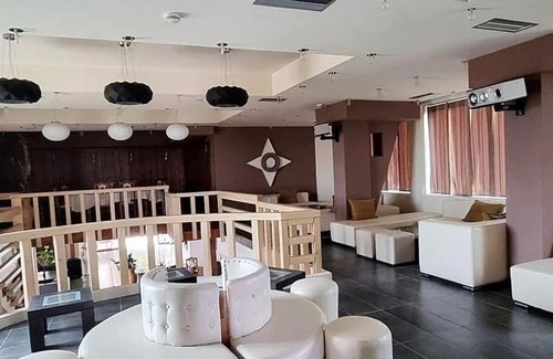 Divjake Hotel | Different Hotel & Restaurant
