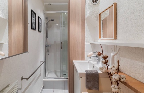 Saint Michel - Mairie Apartment | DIFY Sebastien Gryphe - Jean Macé