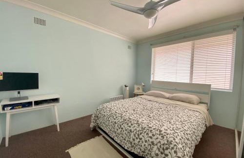The Entrance Apartment | Digby's Place - waterfront apartment
