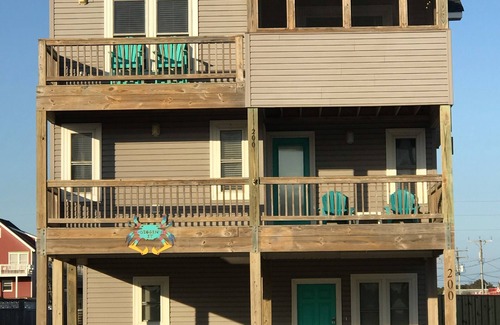 Kill Devil Hills Cottage | Diggin’ It- Beach Road, Private pool & Hot tub