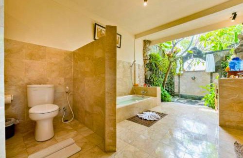 Nyuh Kuning Apartment | Dihya 1 BR Deluxe Garden Wooden ZN231