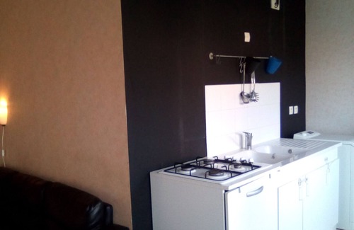 Faubourg Sud Apartment | Dijon center on the ground floor 2 bedrooms, enclosed garden, ideal for families.