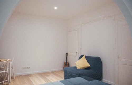 Dijon Centre Ville Apartment | Dijon Standing Historic City Apartment