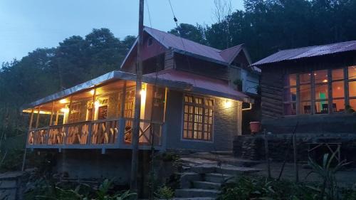 Rumtek House | Dil Homestay
