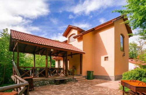 Dilijan Villa | Dilijan Dream House! 3 Bedroom Amazing Villa in National Park!