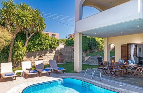 Margarites Villa | Dim Art Traditional Villa - with private pool