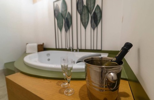 Mola di Bari Bed & Breakfast | Dimora CARASPI