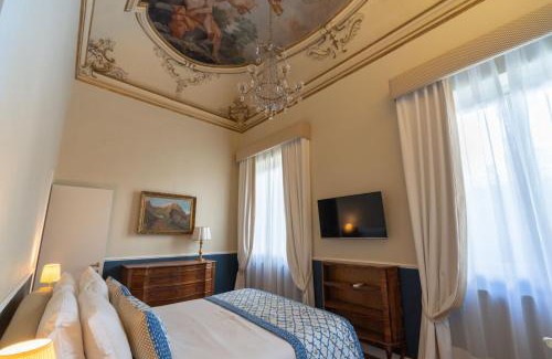 Sant' Ambrogio House | Dimora del Cardinale - Residenza d'Epoca